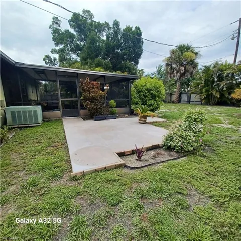 2324 Caladium Rd, Fort Myers, Florida 33905