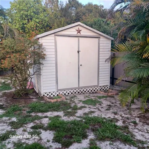 2324 Caladium Rd, Fort Myers, Florida 33905