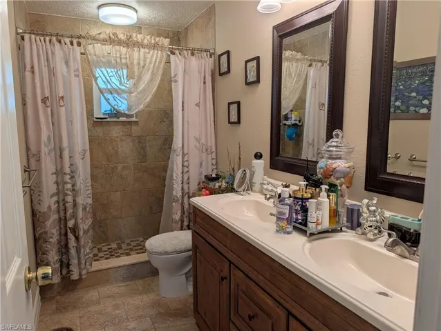 2324 Caladium Rd, Fort Myers, Florida 33905