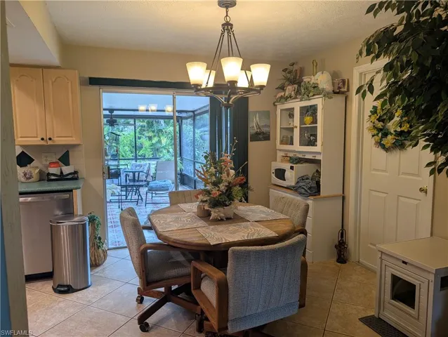 2324 Caladium Rd, Fort Myers, Florida 33905