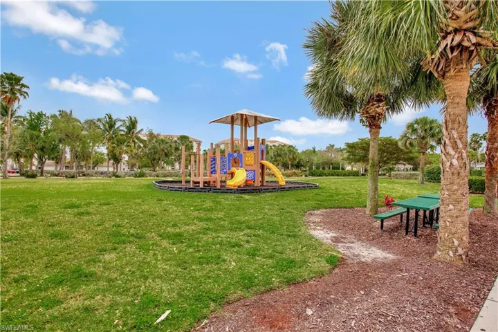4219 Liron Ave 103, Fort Myers, Florida 33916