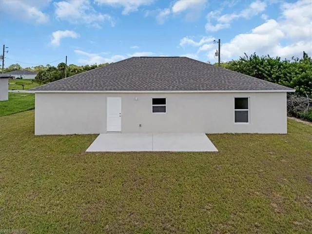 8027  Oakleaf  CIR, Labelle, FL 33935