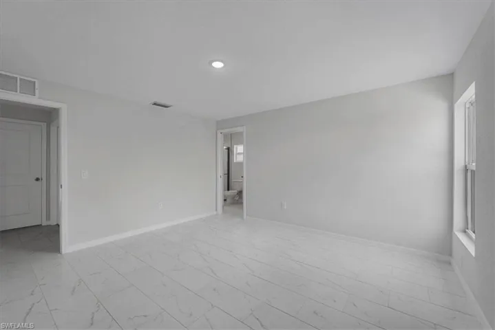 8027  Oakleaf  CIR, Labelle, FL 33935