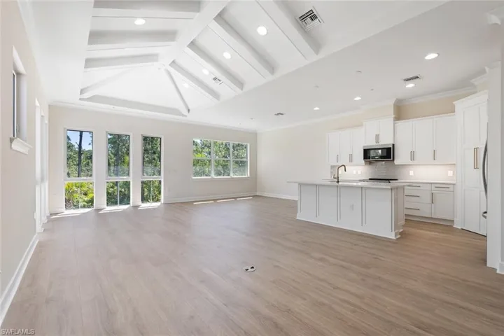 6532  Dominica  DR, Naples, FL 34113