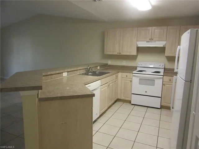 2117/2119 Fairway Dr, Lehigh Acres Fl 33973