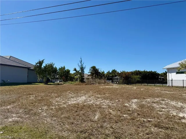 4228 Sw 19th Pl, Cape Coral, Florida 33914