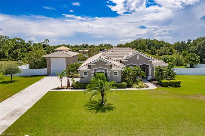 14111  Binghampton  DR, Fort Myers, FL 33905