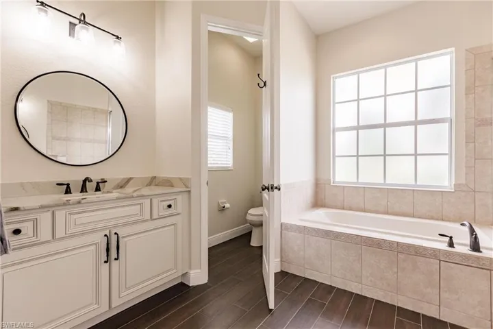 14111  Binghampton  DR, Fort Myers, FL 33905
