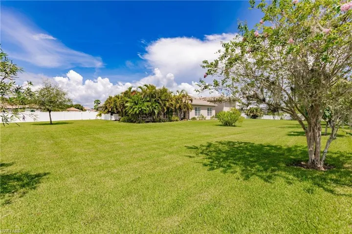 14111  Binghampton  DR, Fort Myers, FL 33905