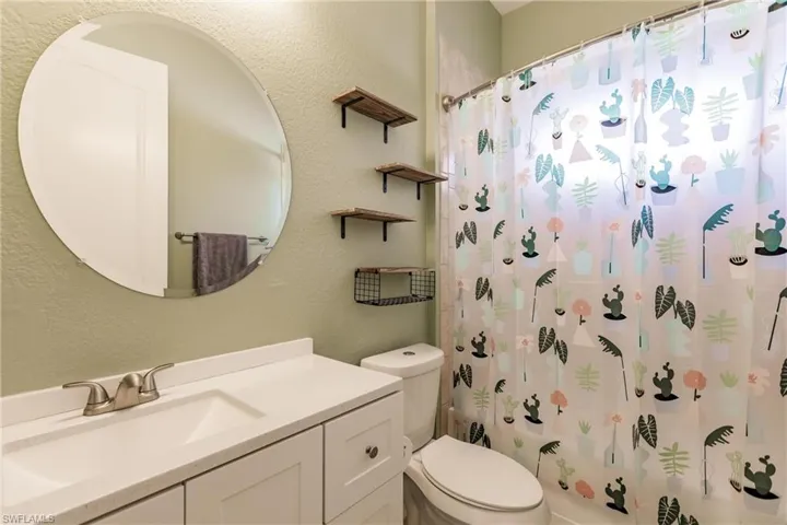 14111  Binghampton  DR, Fort Myers, FL 33905