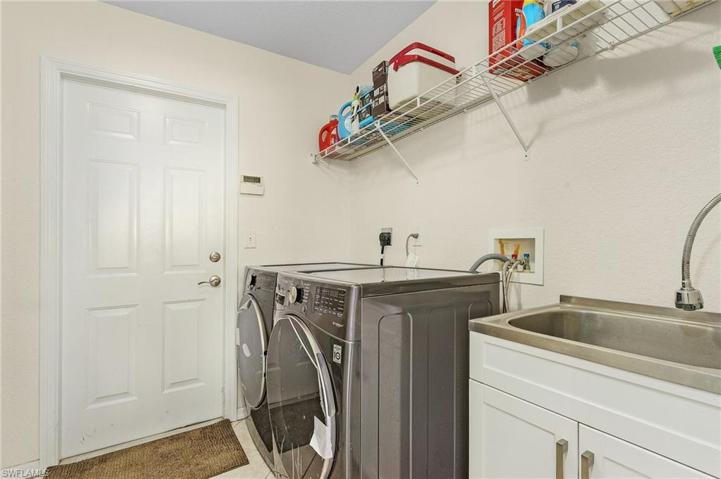 227 NW 4th ST, CAPE CORAL FL 33993