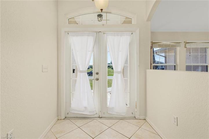 227 NW 4th ST, CAPE CORAL FL 33993