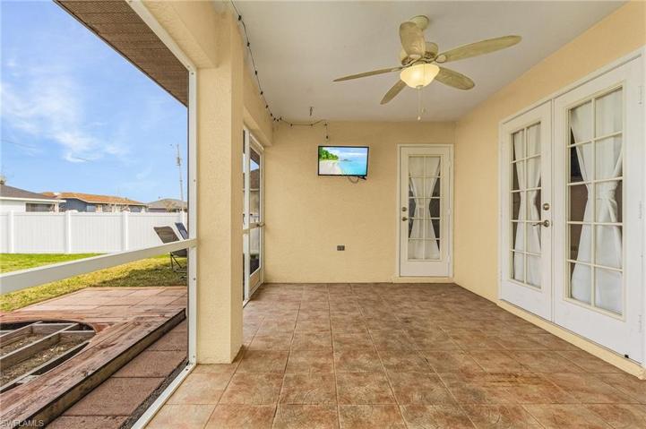 227 NW 4th ST, CAPE CORAL FL 33993