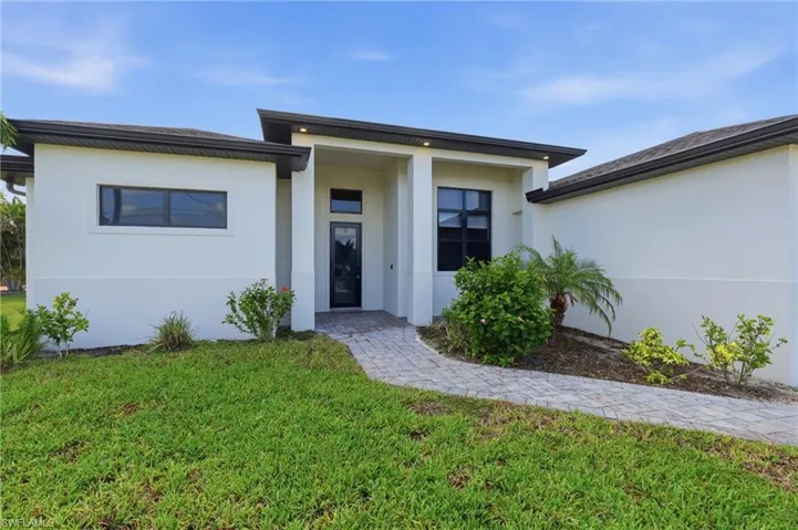 1813 NW 37th  PL, Cape Coral, FL 33993