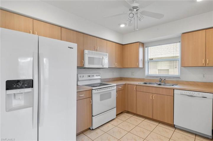 3218-3220 SW 7th PL, CAPE CORAL FL 33914