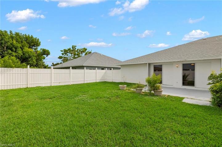 3218-3220 SW 7th PL, CAPE CORAL FL 33914