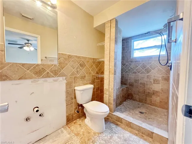 605  Leo N AVE, Lehigh Acres, FL 33971