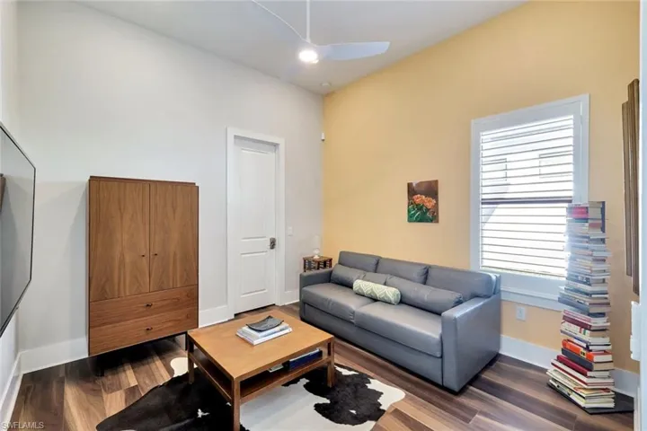 First floor middle guest bedroom