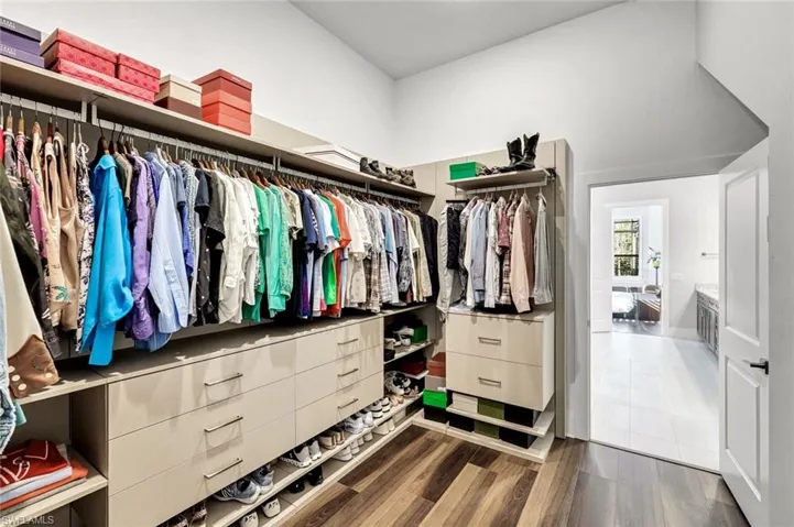 Master closet with custom built-ins