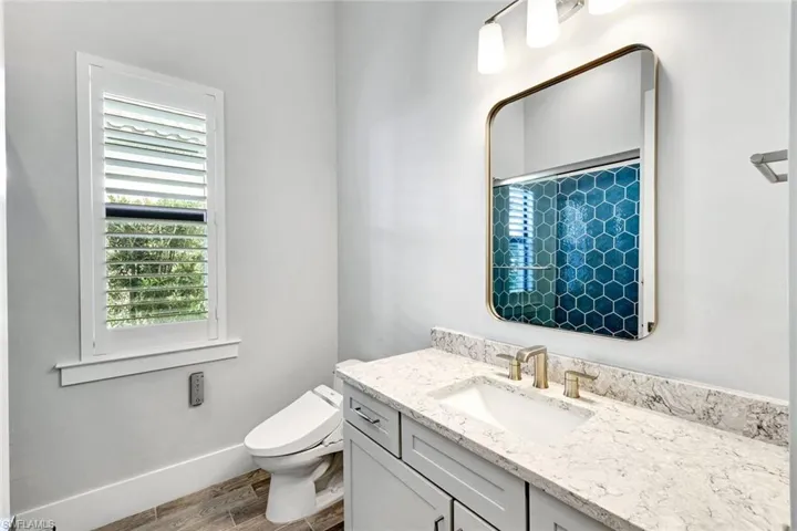 Downstairs full bath