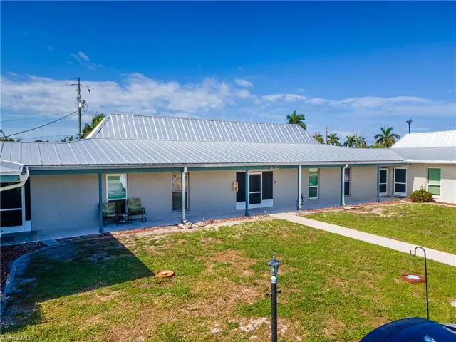 5725 Genesee Pkwy 10, Bokeelia, Florida 33922