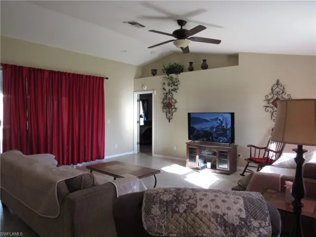 11426  Habersham  CT, North Fort Myers, FL 33917
