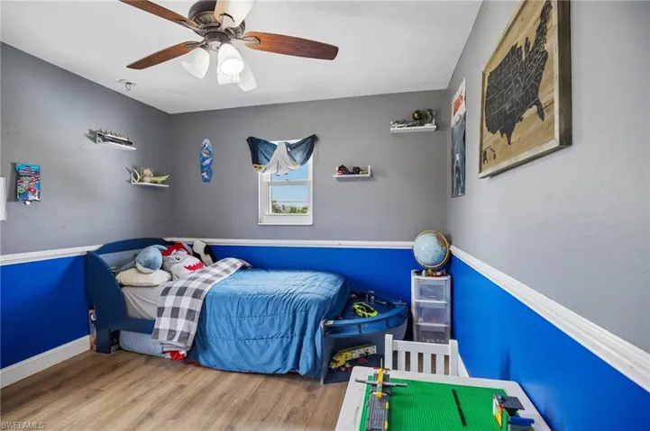 1825 Nw 23rd Ter, Cape Coral, Florida 33993