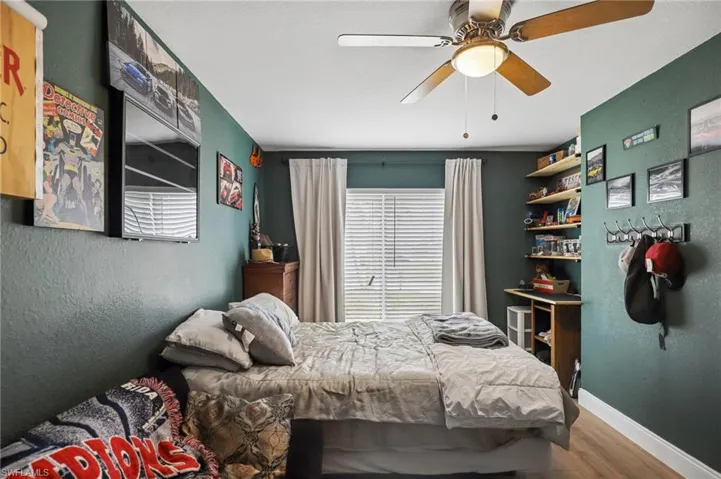 1825 Nw 23rd Ter, Cape Coral, Florida 33993
