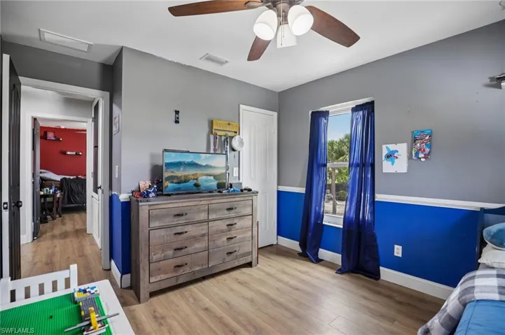 1825 Nw 23rd Ter, Cape Coral, Florida 33993