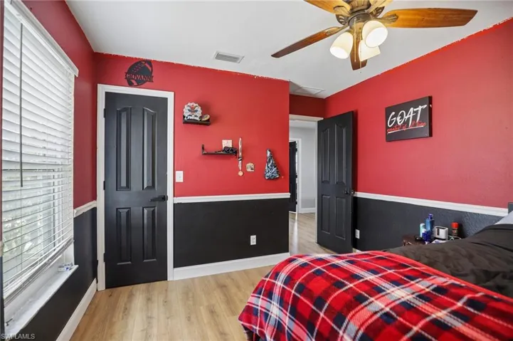 1825 Nw 23rd Ter, Cape Coral, Florida 33993