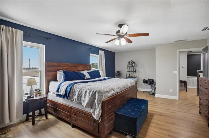 1825 Nw 23rd Ter, Cape Coral, Florida 33993