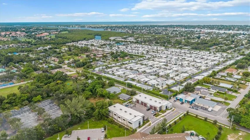 2435  PINE  ST, Naples, FL 34112