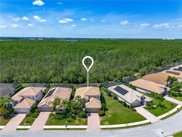 9044 Shadow Glen Way, Fort Myers, Florida 33913