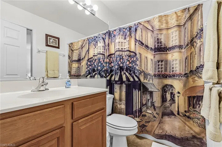 9044 Shadow Glen Way, Fort Myers, Florida 33913