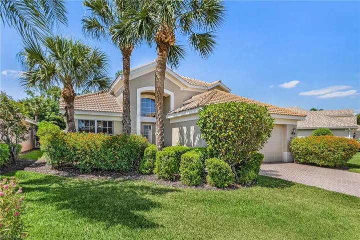 9044 Shadow Glen Way, Fort Myers, Florida 33913