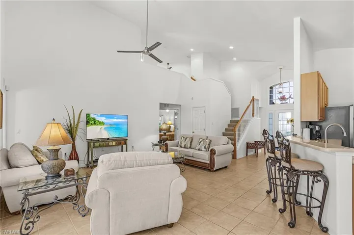 9044 Shadow Glen Way, Fort Myers, Florida 33913