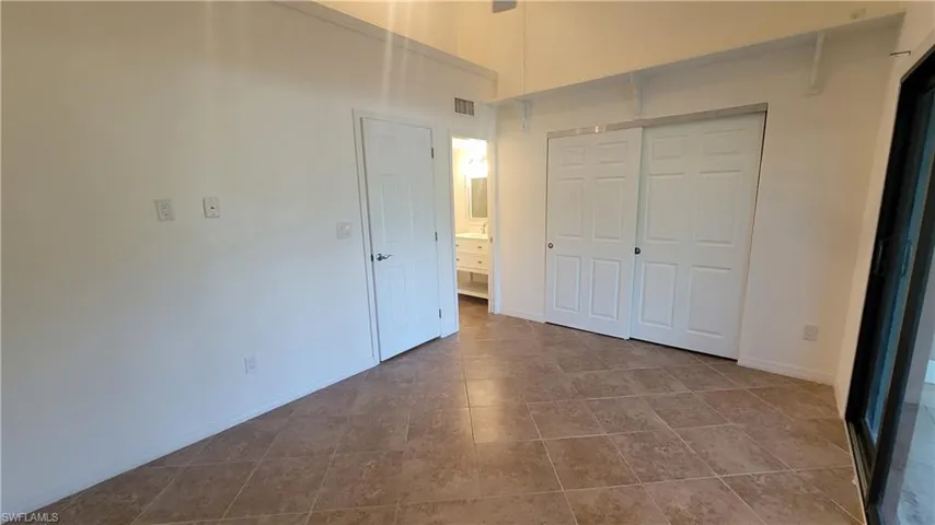 13502  Siesta Pines  CT, Fort Myers, FL 33908
