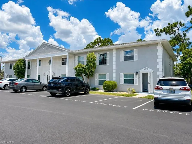 7074 Nantucket Cir 5, North Fort Myers, Florida 33917