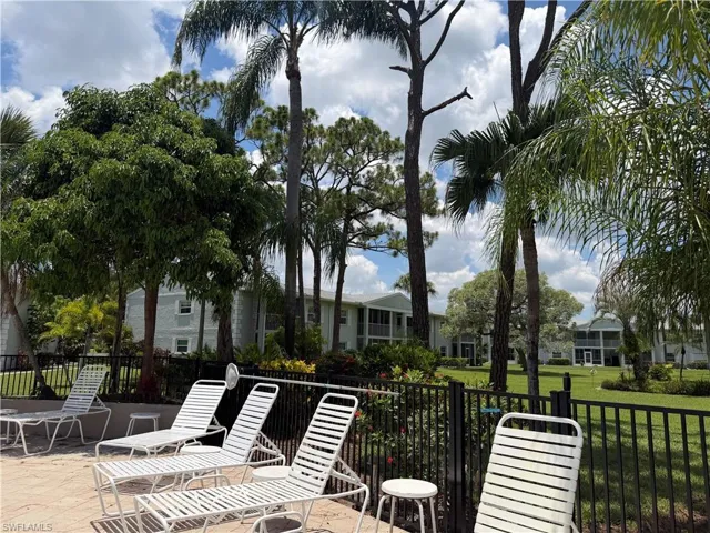 7074 Nantucket Cir 5, North Fort Myers, Florida 33917