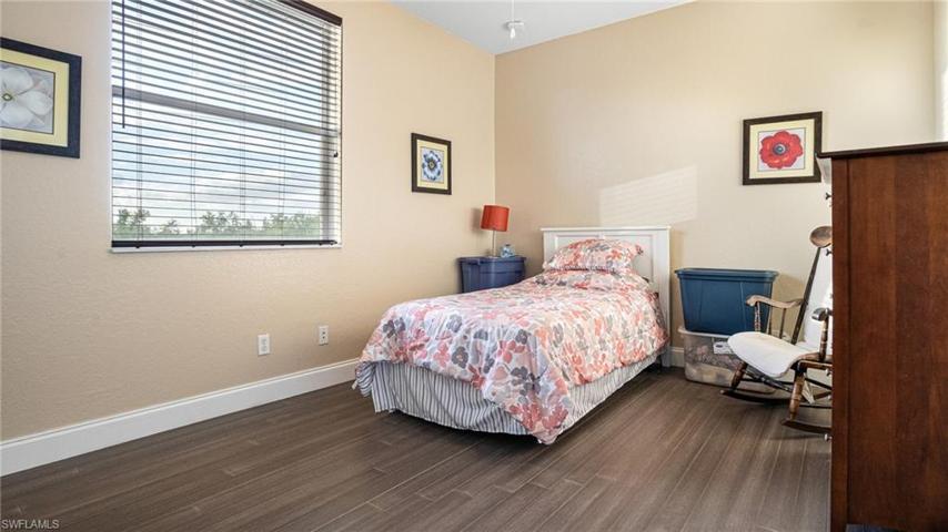 2674  Blue Cypress Lake  CT, CAPE CORAL, FL 33909