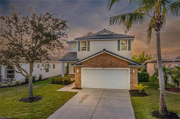 2674  Blue Cypress Lake  CT, CAPE CORAL, FL 33909