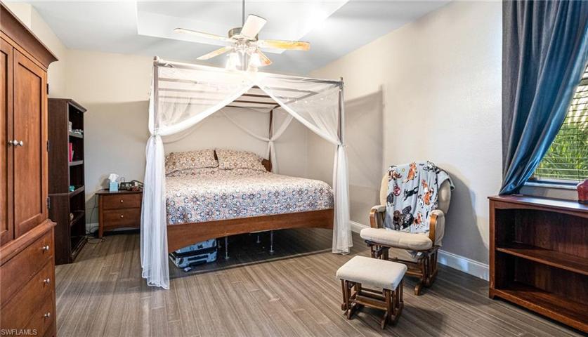 2674  Blue Cypress Lake  CT, CAPE CORAL, FL 33909
