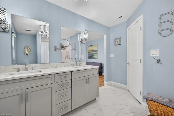 1229 El Dorado Pkwy E, Cape Coral, Florida 33904