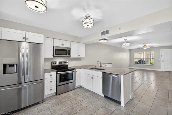 4910  Cougar N CT, Naples, FL 34109