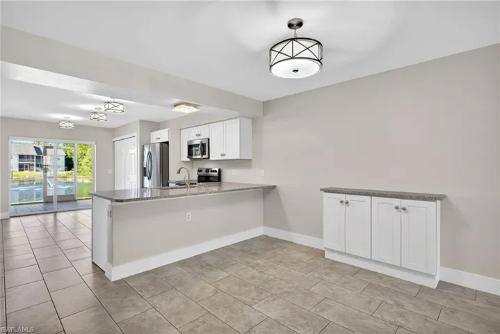 4910  Cougar N CT, Naples, FL 34109