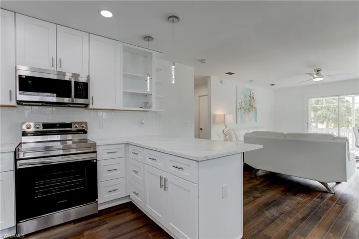 126 Andre Mar Dr, Fort Myers Beach, Florida 33931