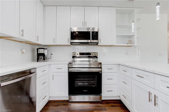 126 Andre Mar Dr, Fort Myers Beach, Florida 33931