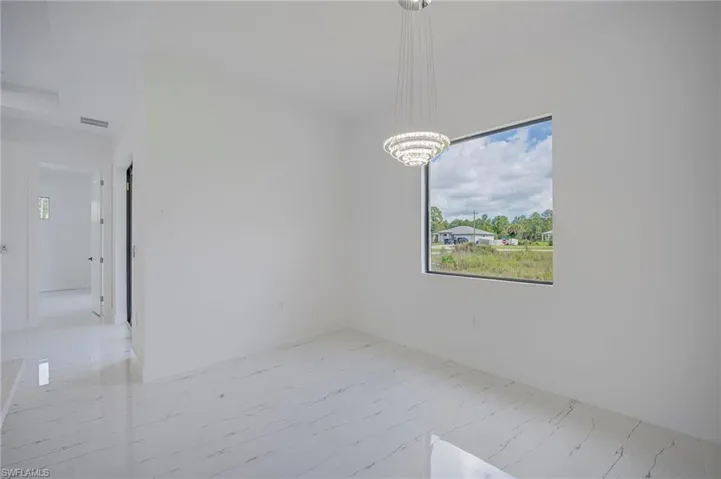 931 Barcelona St E, Lehigh Acres, Florida 33974