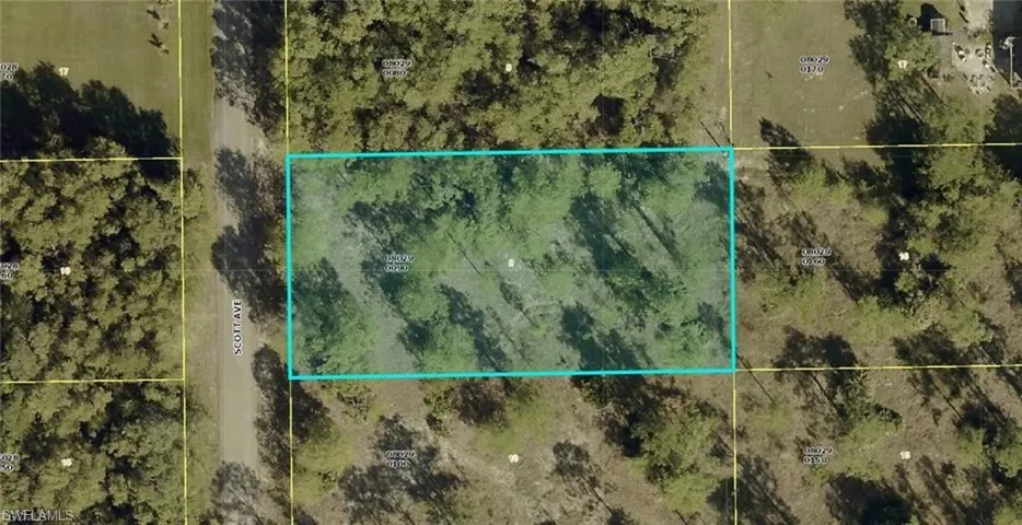 206 Scott Ave, Lehigh Acres, Florida 33936