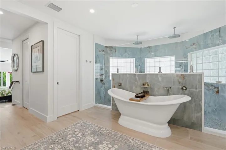 506 Pine Grove Ln, Naples, Florida 34103